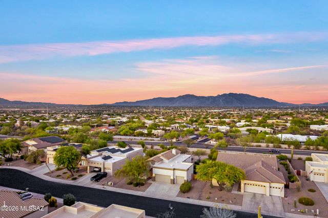 7840 N Box Camp Place, Tucson, AZ 85743