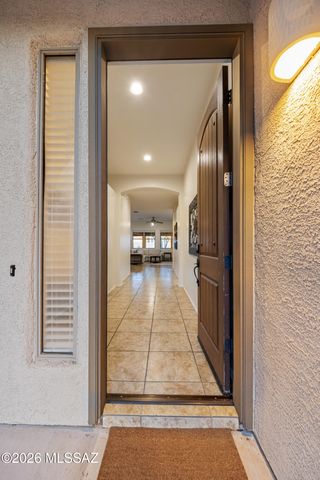 7840 N Box Camp Place, Tucson, AZ 85743