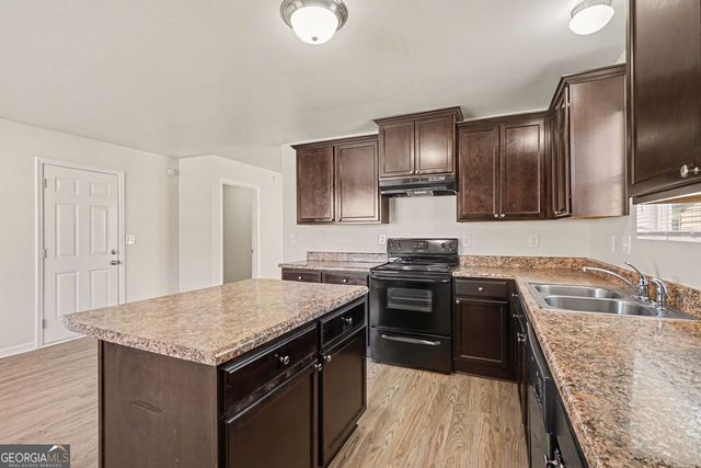 85 Bellerive Lane SE, Covington, GA 30014