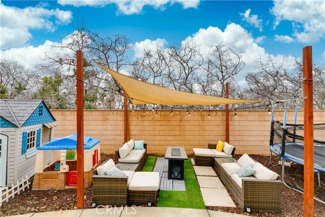 3682 Loheria, Riverside, CA 92503