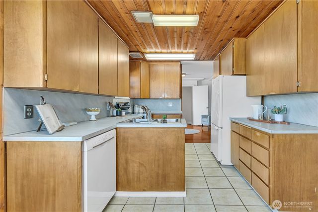 4701 N Huson Street, Tacoma, WA 98407