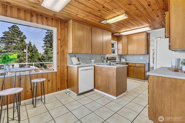 4701 N Huson Street, Tacoma, WA 98407