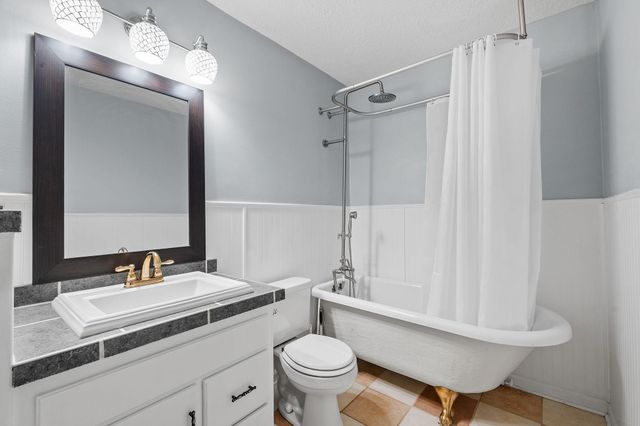 19713 Lander Street NW, Elk River, MN 55330