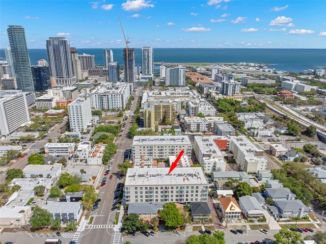 644 3RD AVENUE S 507, St Petersburg, FL 33701