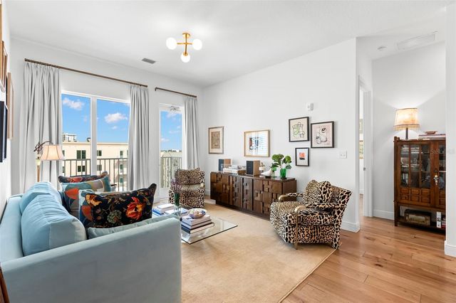 644 3RD AVENUE S 507, St Petersburg, FL 33701