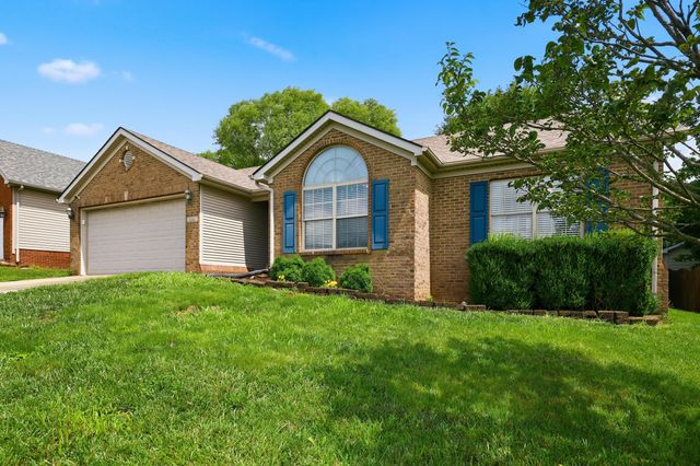 116 S Colonial Heights Drive, Georgetown, KY 40324