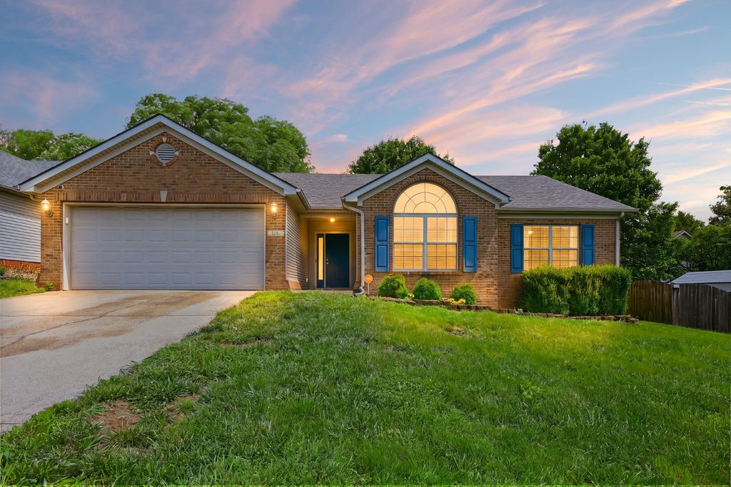 116 S Colonial Heights Drive, Georgetown, KY 40324