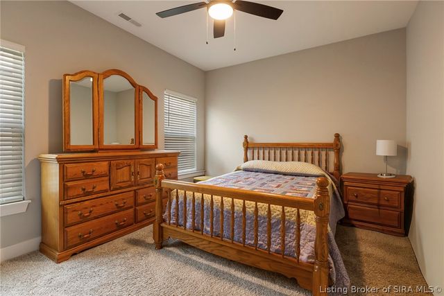1242 Parkland Trail, Jeffersonville, IN 47130