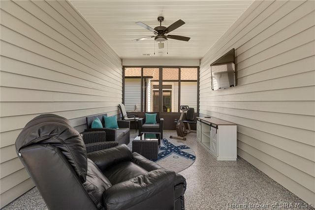 1242 Parkland Trail, Jeffersonville, IN 47130