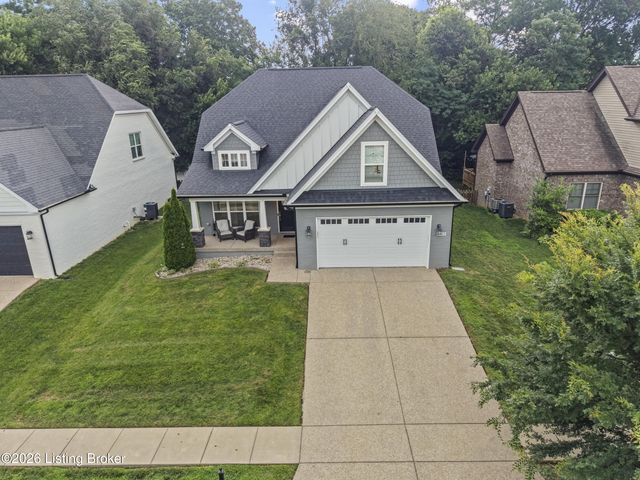 3415 Stara Ct, Louisville, KY 40299