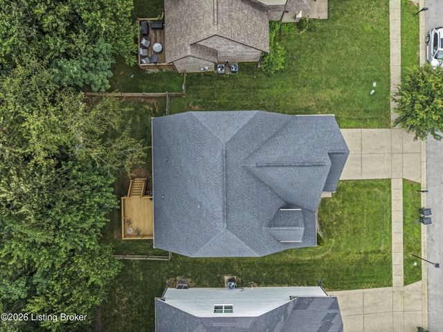 3415 Stara Ct, Louisville, KY 40299