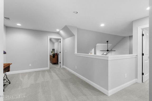 3415 Stara Ct, Louisville, KY 40299