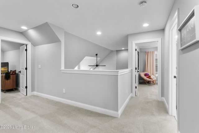 3415 Stara Ct, Louisville, KY 40299