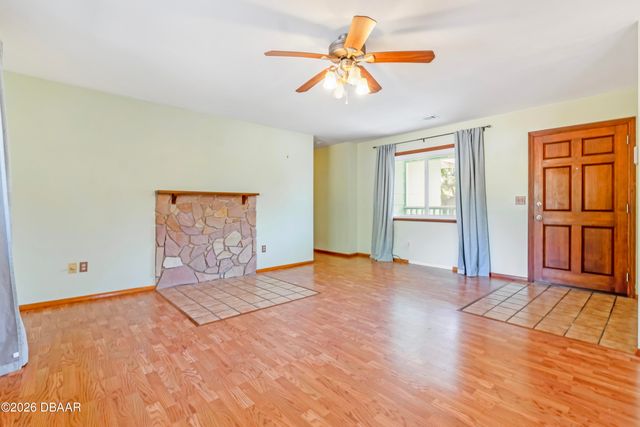 1335 Granada Avenue, Daytona Beach, FL 32117