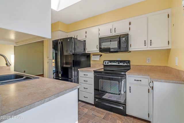 1335 Granada Avenue, Daytona Beach, FL 32117