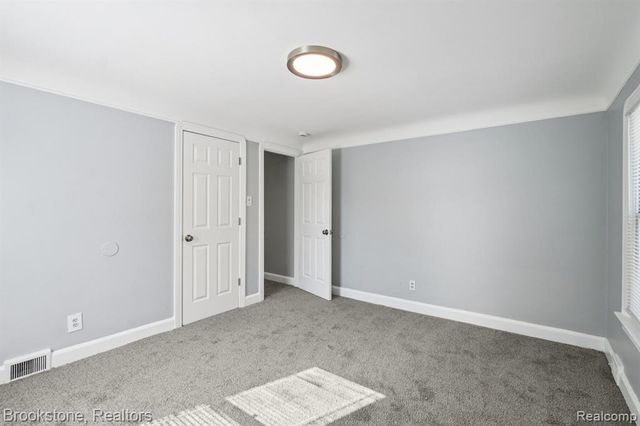 13380 Kilbourne Street, Detroit, MI 48213