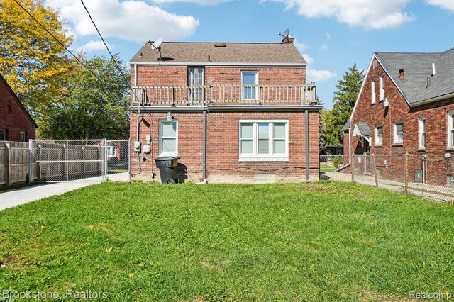 13380 Kilbourne Street, Detroit, MI 48213