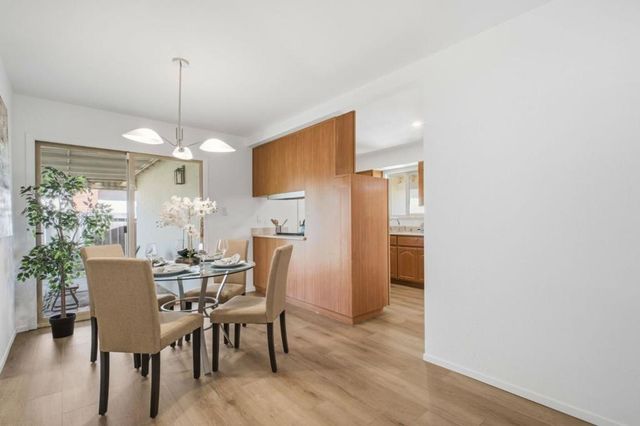 39641 Whitecap Way, Fremont, CA 94538