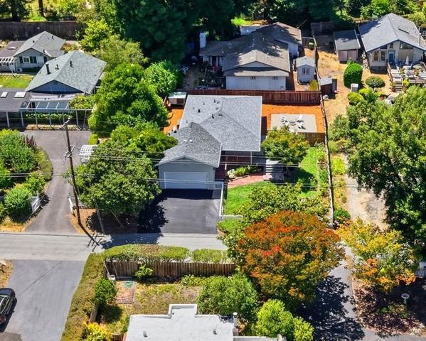 5851 Plateau Drive, Felton, CA 95018