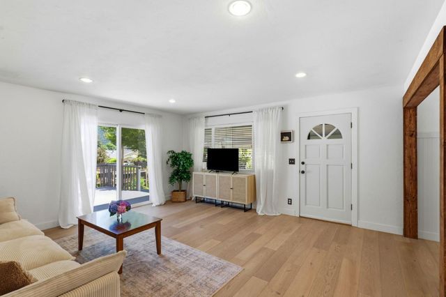 5851 Plateau Drive, Felton, CA 95018