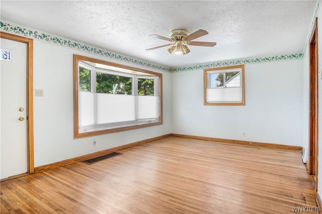106 Colby Street, Cheektowaga, NY 14206