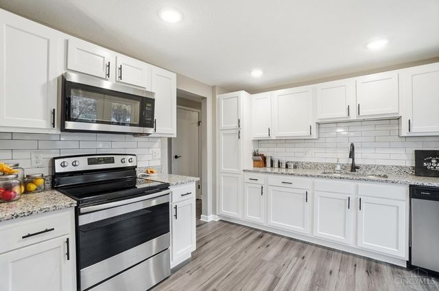 9031 Fields Drive, Deerfield Twp., OH 45040