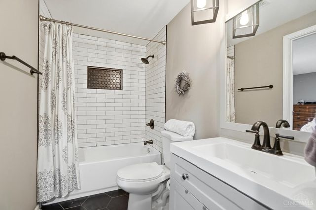 9031 Fields Drive, Deerfield Twp., OH 45040