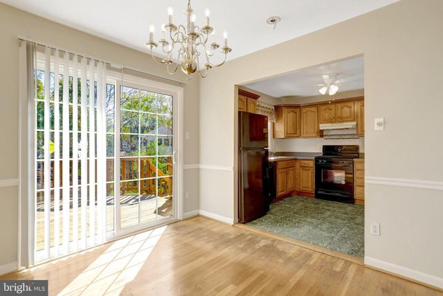 7800 HAYFIELD RD, Alexandria, VA 22315