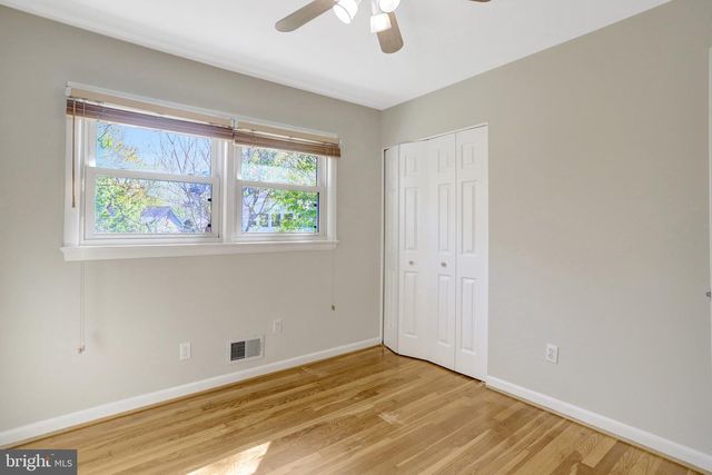 7800 HAYFIELD RD, Alexandria, VA 22315
