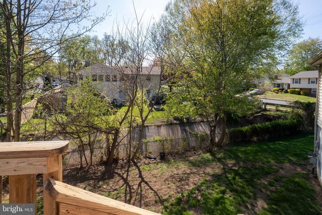 7800 HAYFIELD RD, Alexandria, VA 22315