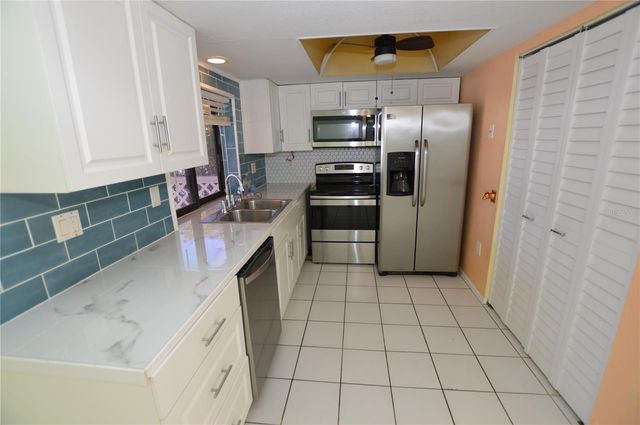 333 MILLPORT STREET NW, Port Charlotte, FL 33948