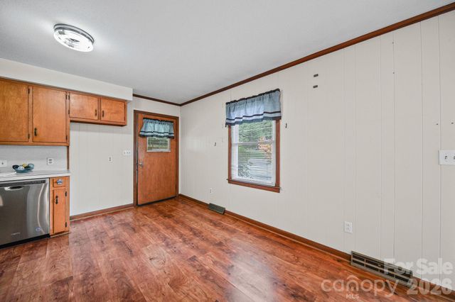 1008 Longview Drive, New London, NC 28127