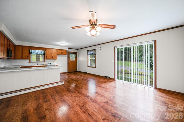 1008 Longview Drive, New London, NC 28127