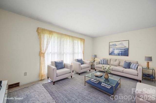 1008 Longview Drive, New London, NC 28127