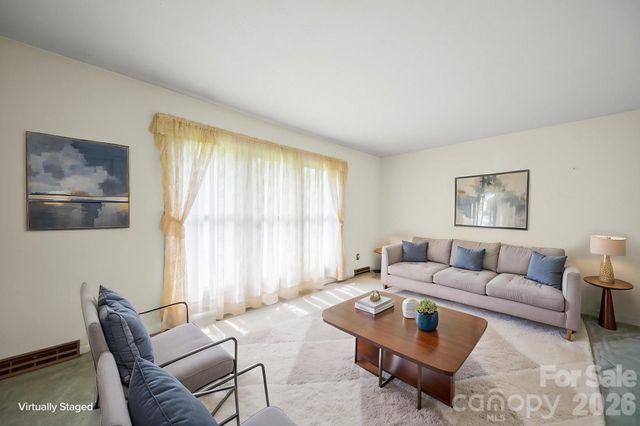 1008 Longview Drive, New London, NC 28127