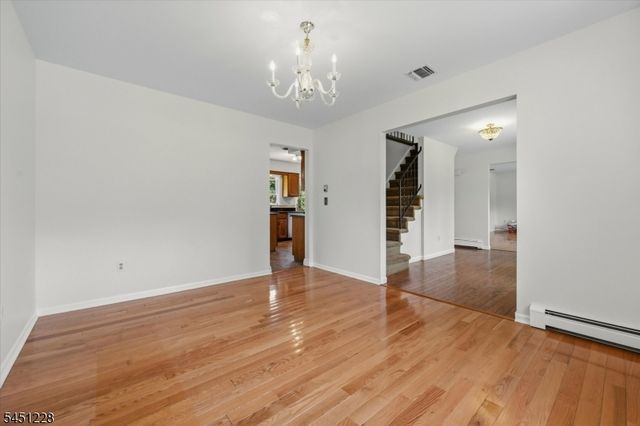 9 North Field Dr, Wantage Twp., NJ 07461