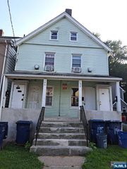 195 Central Avenue 2E, Hackensack, NJ 07601