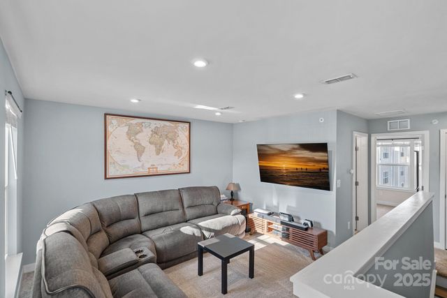 1263 N Caldwell Street, Charlotte, NC 28206