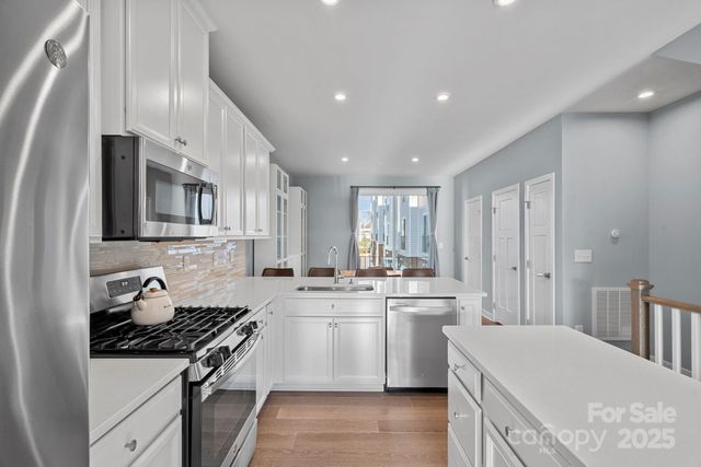 1263 N Caldwell Street, Charlotte, NC 28206