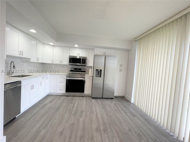 8520 SW 133rd Ave Rd 406, Miami, FL 33183