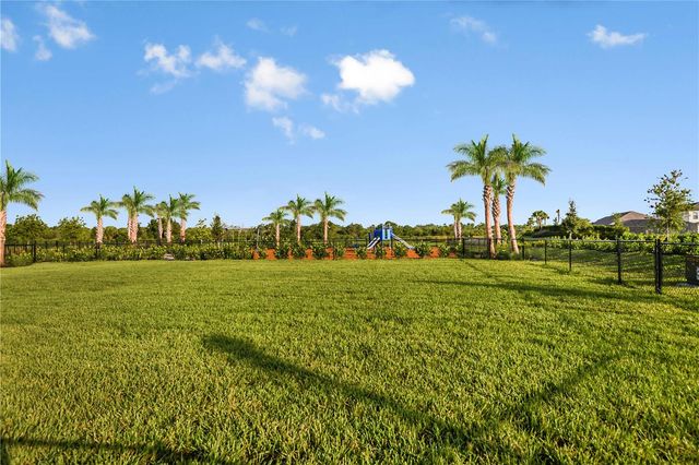 7391 MOONBEAM AVENUE, Sarasota, FL 34241