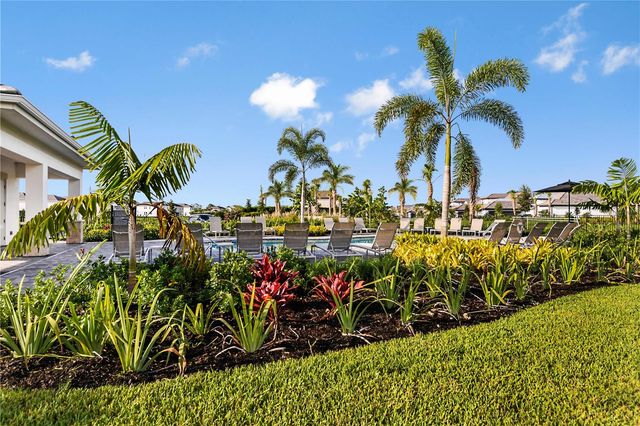7391 MOONBEAM AVENUE, Sarasota, FL 34241