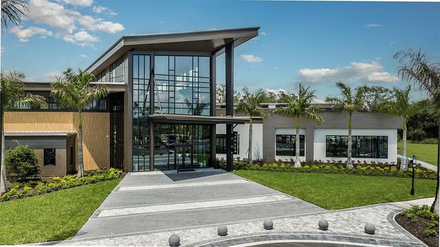7391 MOONBEAM AVENUE, Sarasota, FL 34241