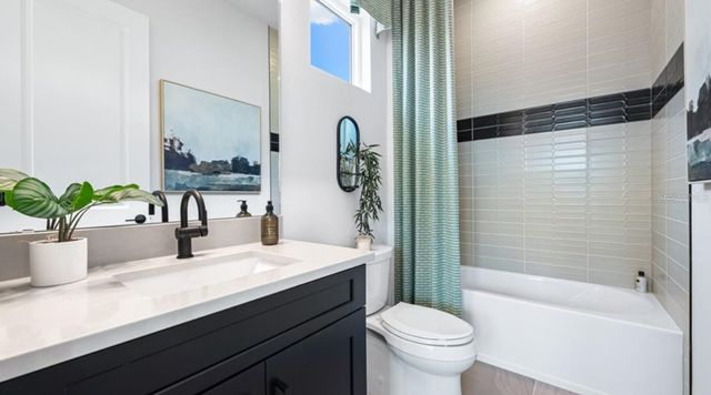 7391 MOONBEAM AVENUE, Sarasota, FL 34241