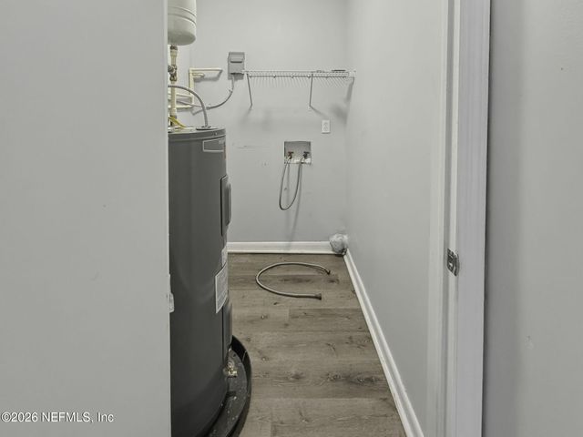 7632 HILLSIDE Drive, Jacksonville, FL 32221