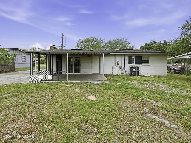 7632 HILLSIDE Drive, Jacksonville, FL 32221