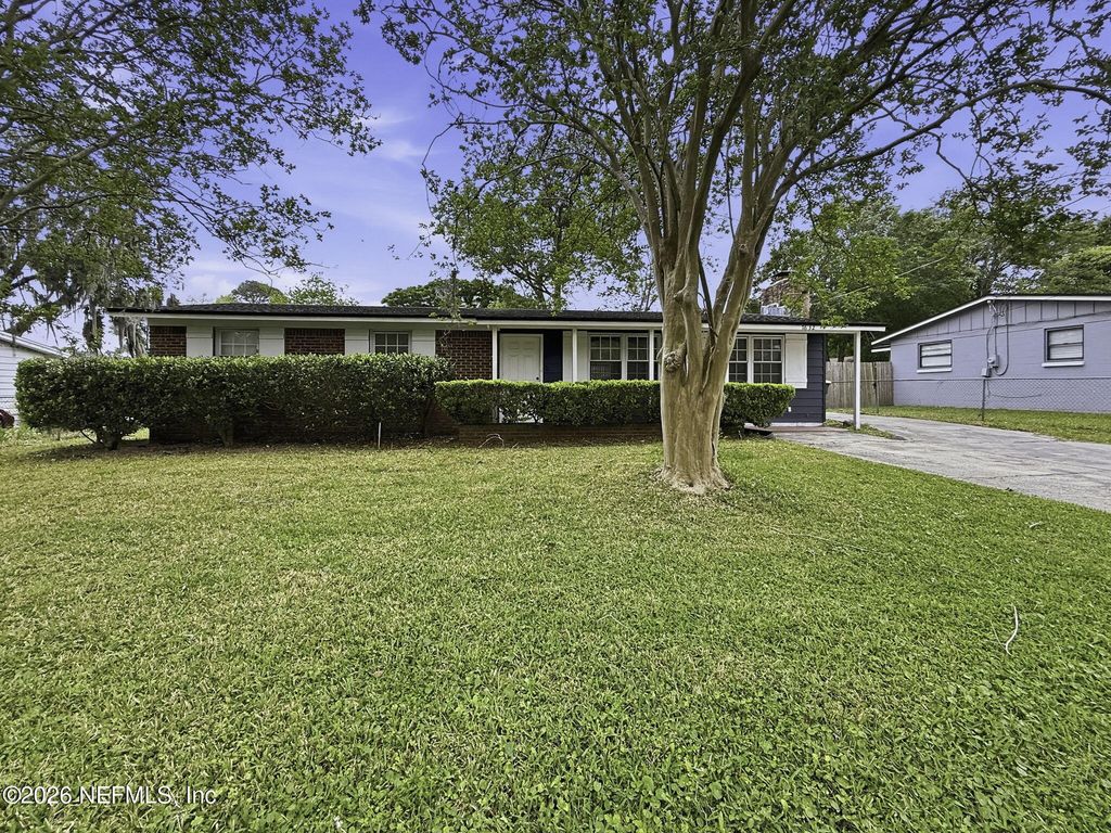 7632 HILLSIDE Drive, Jacksonville, FL 32221