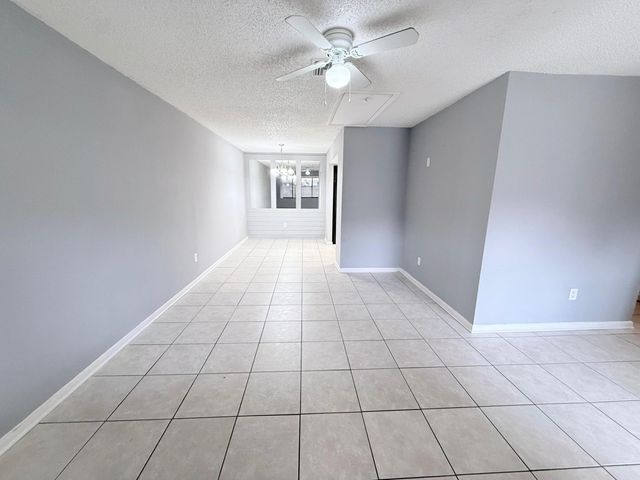 3108 Collin Drive A, West Palm Beach, FL 33406