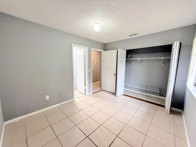 3108 Collin Drive A, West Palm Beach, FL 33406