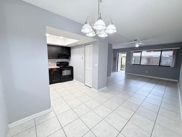 3108 Collin Drive A, West Palm Beach, FL 33406